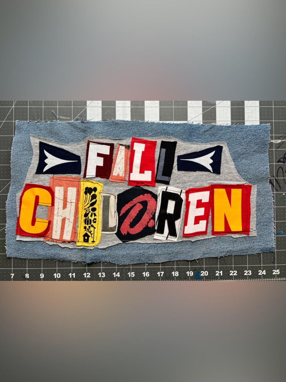 Ransom Note Patch - Fall Children - Picture 3 of 13